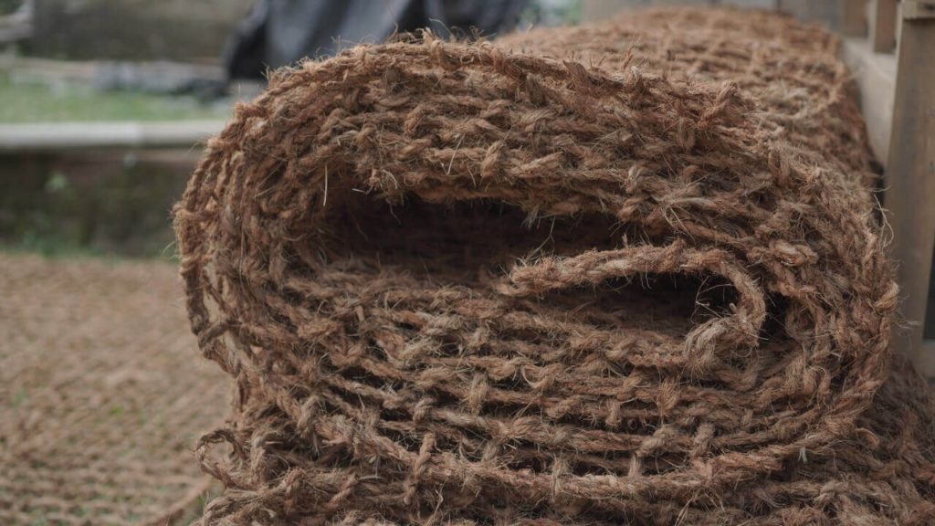 Analisis Tren Ekspor Produk Cocomesh Indonesia